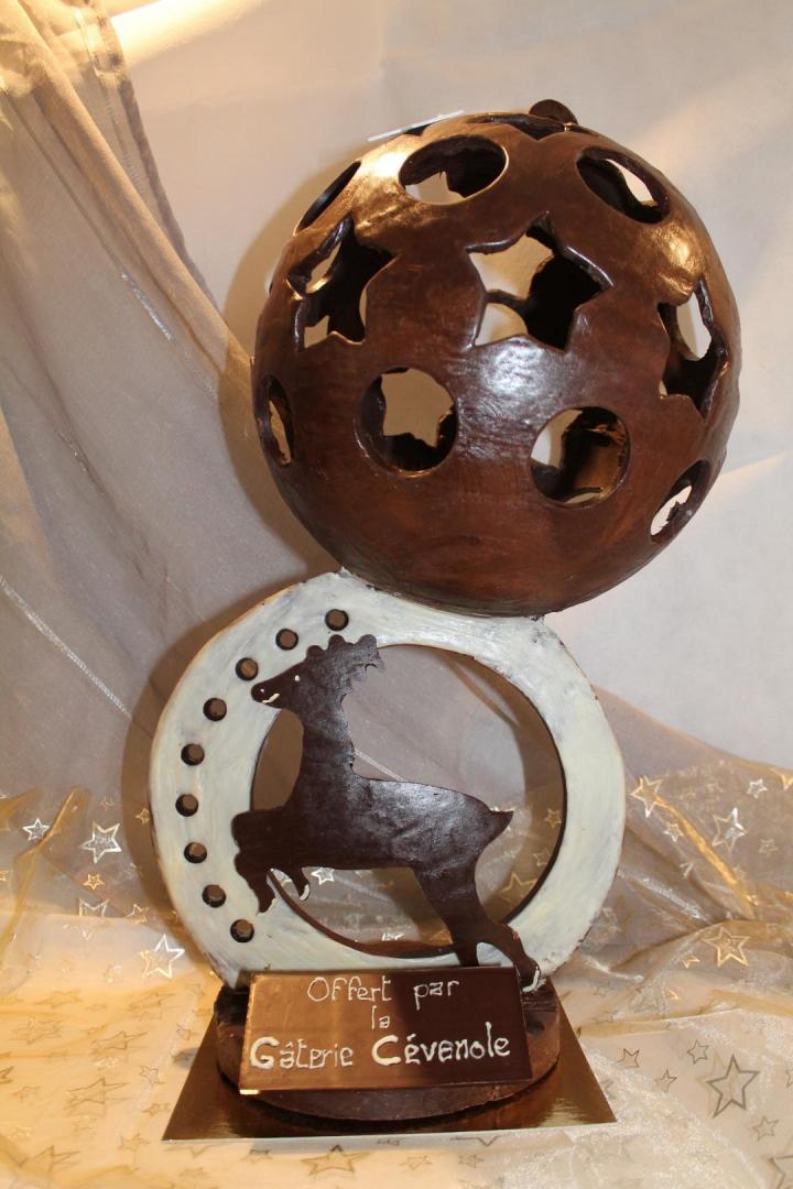 Piece unique en Chocolat https://www.lagateriecevenole.com/
